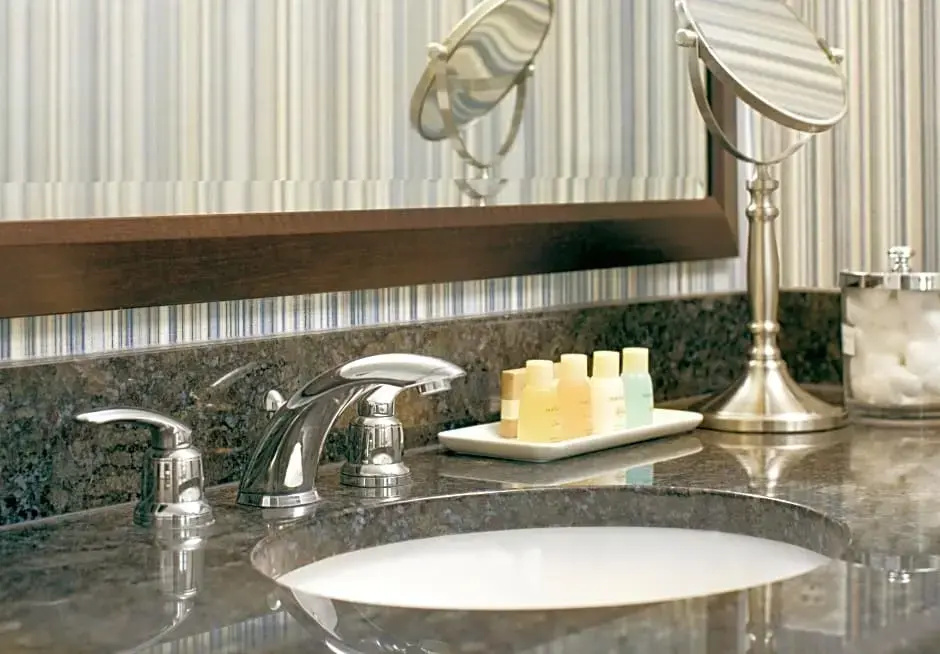 Newport Beach Hotel & Suites - Chambres
