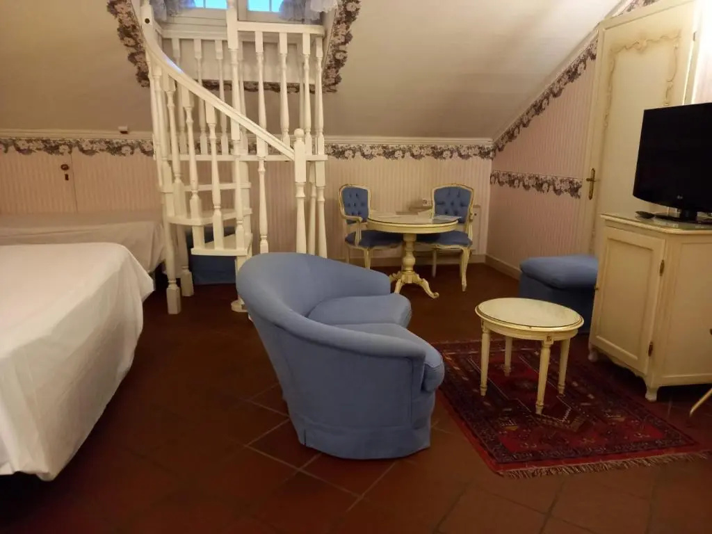 Classic Quadruple room