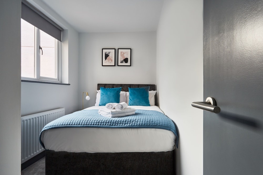 Holborn by Viridian Apartments — 2