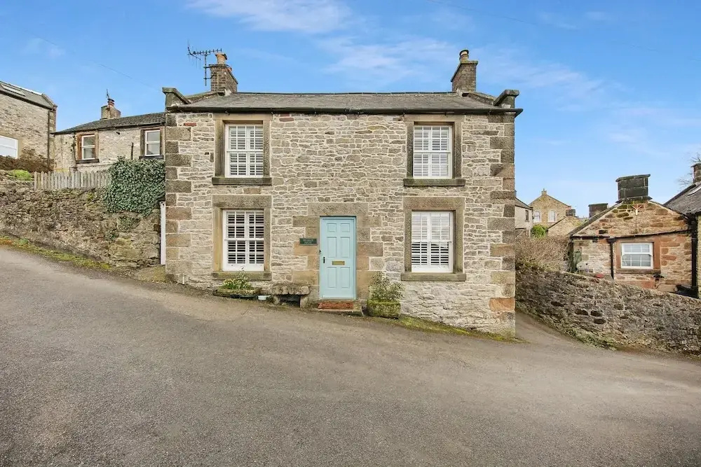 Host Stay Bradley House