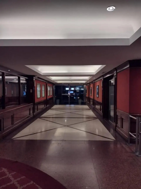 Avenida Corrientes, Obelisco, Cultura y Confort - Général