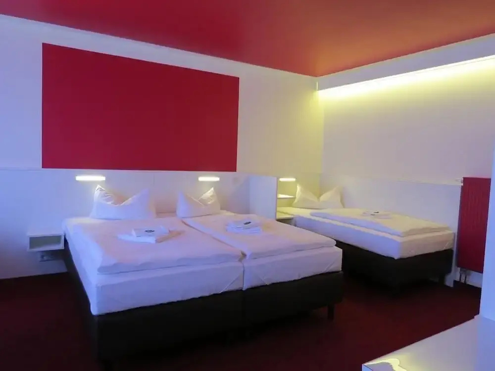 Hotel photo 2