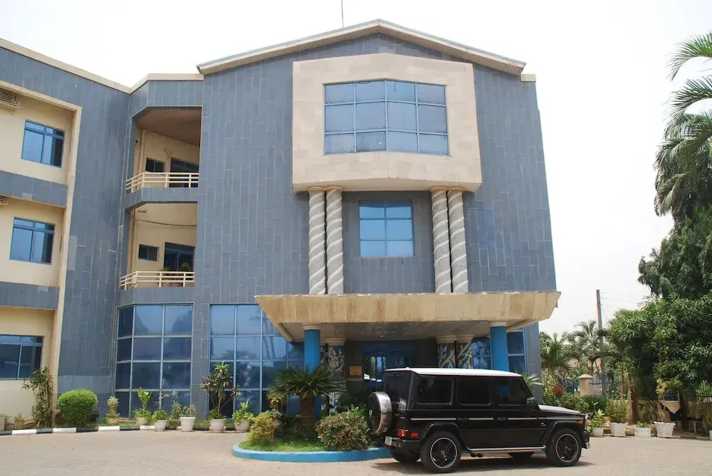 Peace Haven Hotel