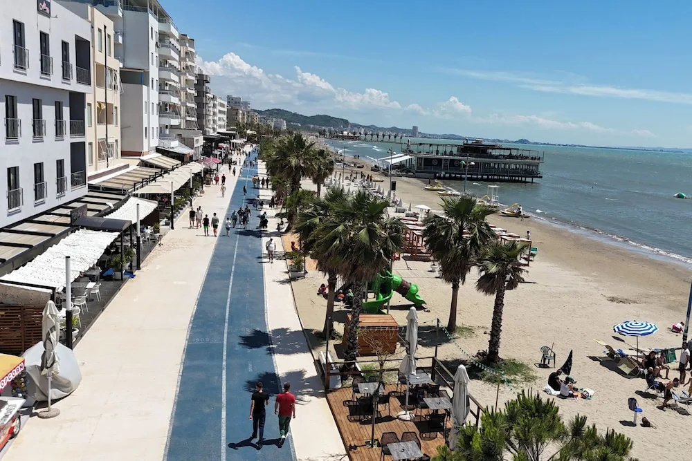 Sea Vista Durres 50m From Beach