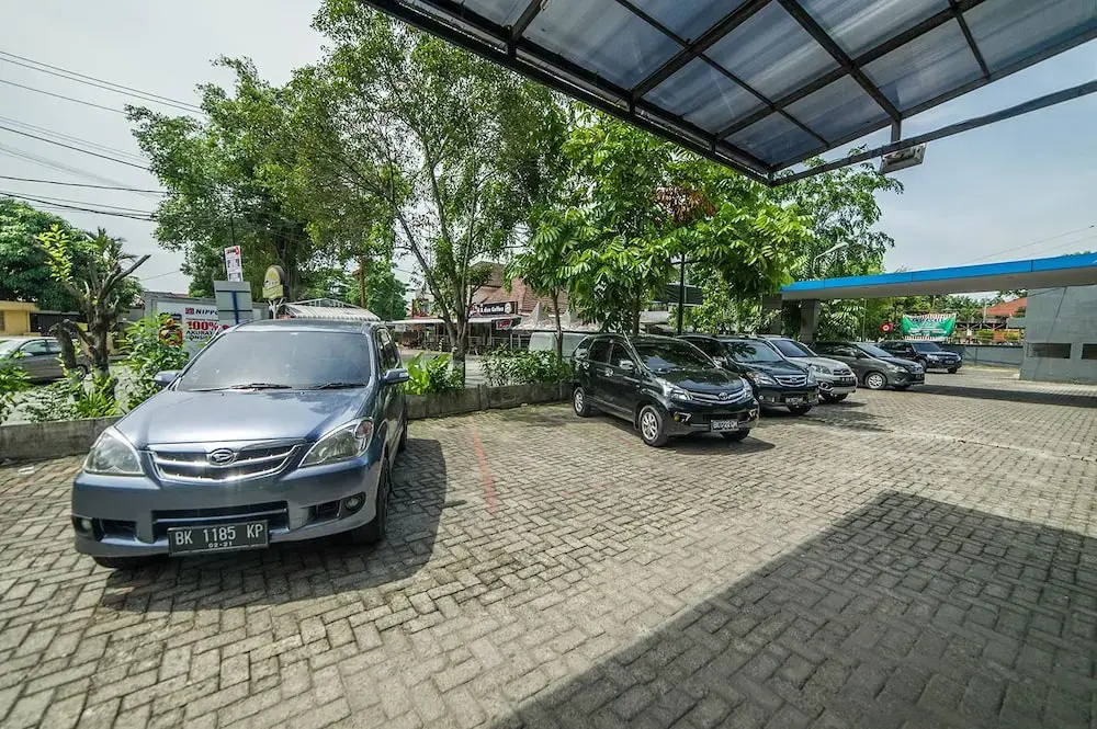 Airy Polonia Abdullah Lubis 3 Medan