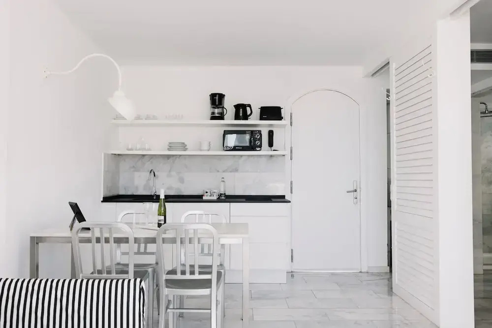Single Apartment