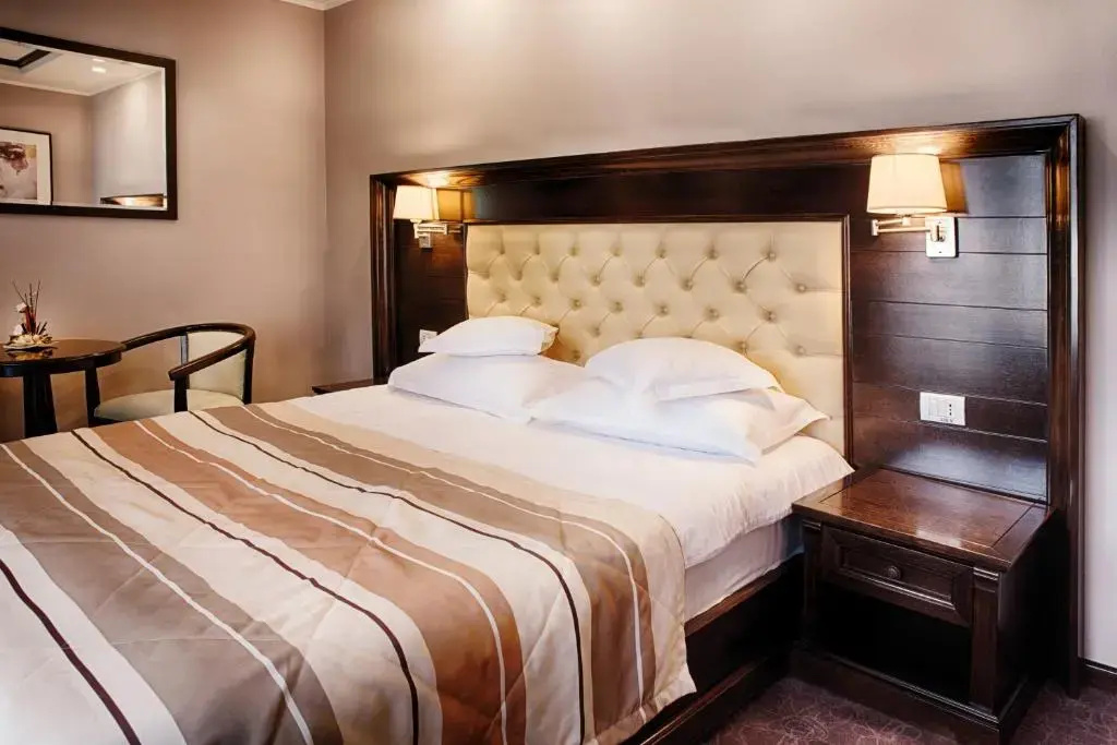 Standard Double room (full double bed)