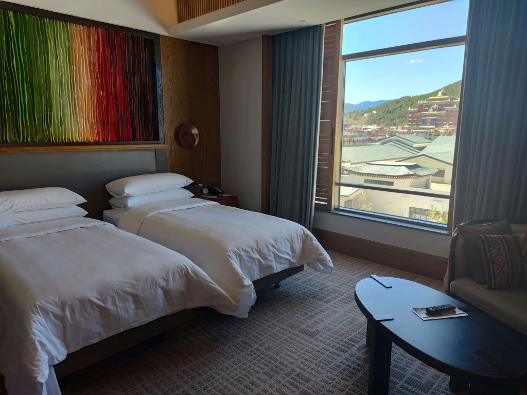 Shangri-La Resort, Shangri-La - Chambres