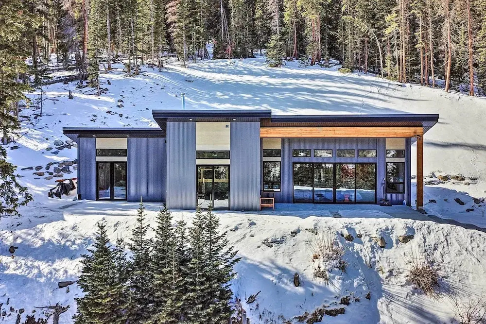 Four Voices Home: Mountain Views, 15 Mi to Breck