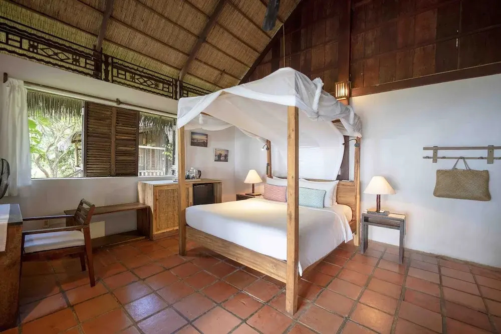 Superior Triple Bungalow with balcony and with sea view