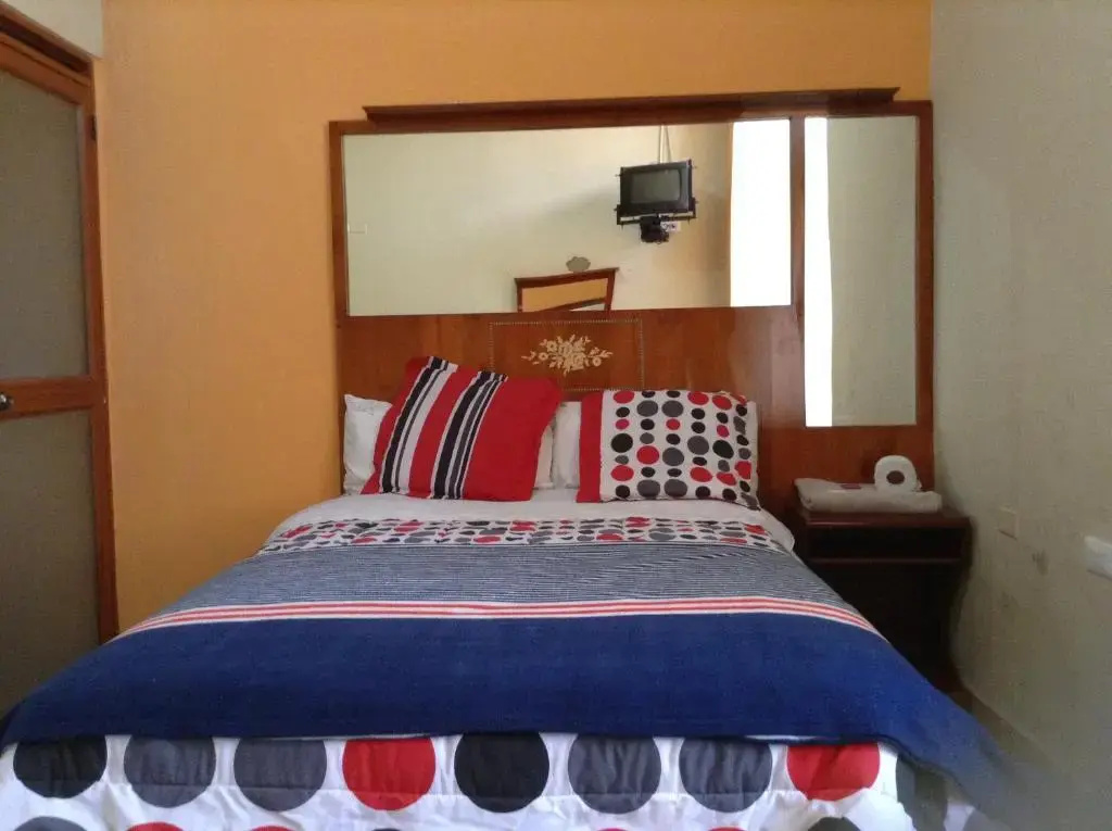 Economy room