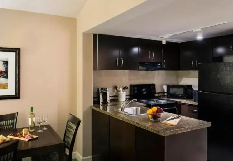 Executive Suites Hotel & Resort, Squamish - Chambres
