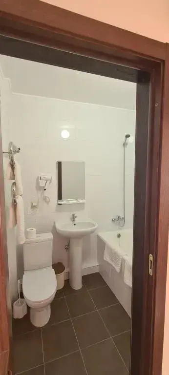Economy Double room (full double bed)