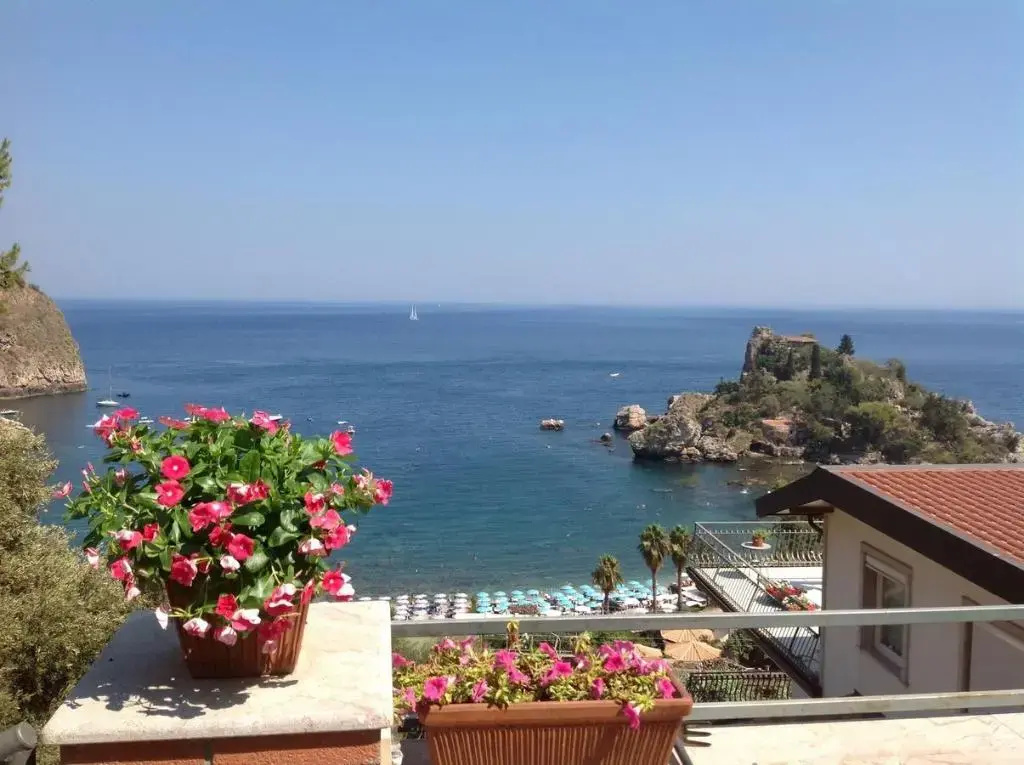 202 Luxury pool Isola Bella