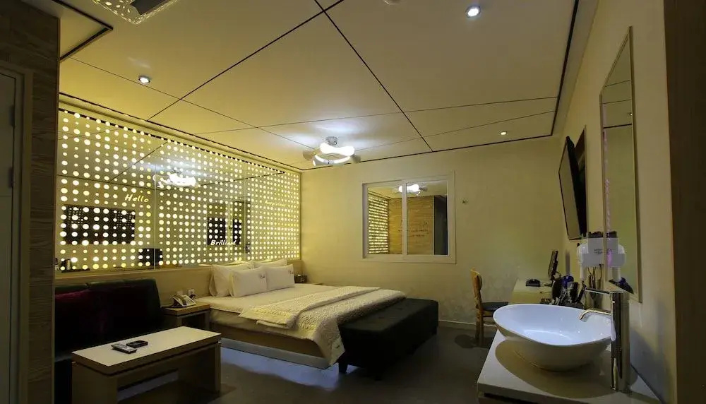 Hotel photo 7