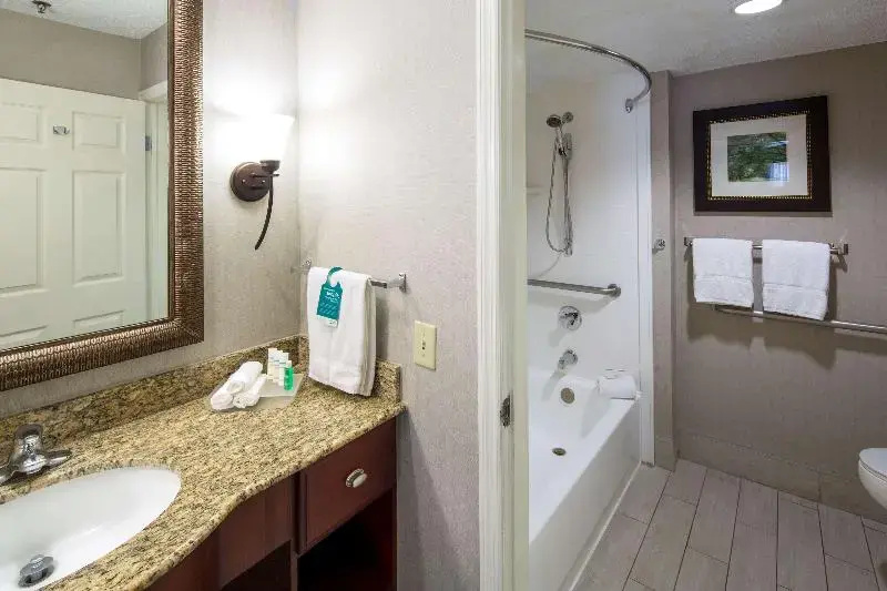 Homewood Suites by Hilton Savannah - Chambres