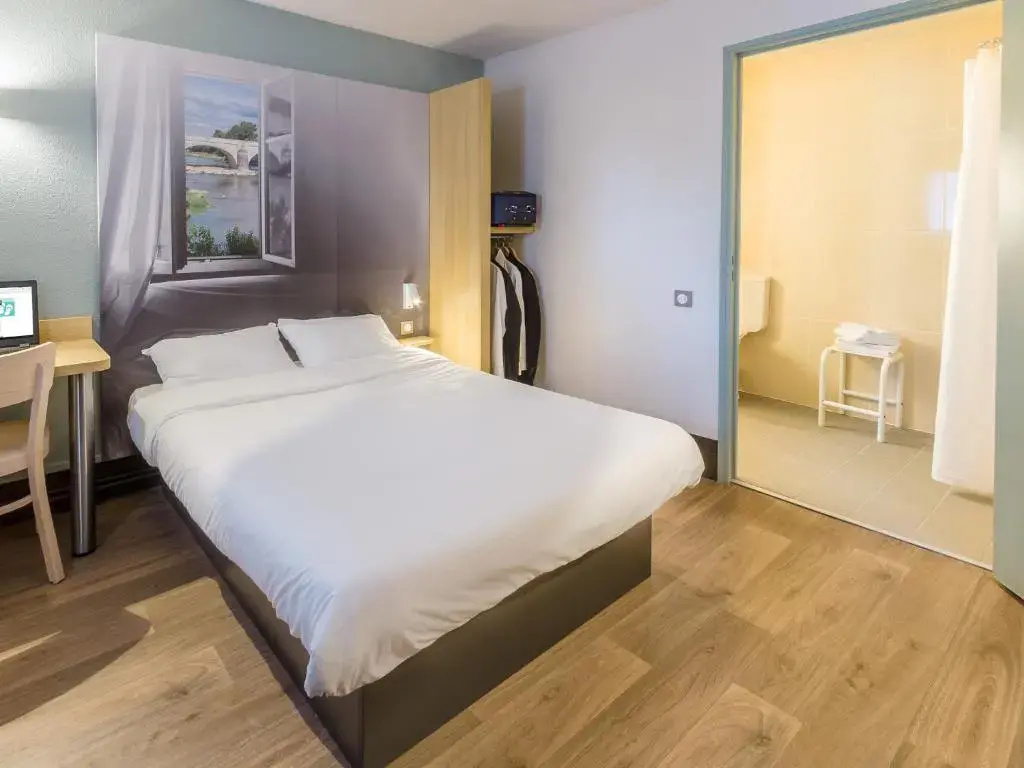 Accessible Double room (full double bed)
