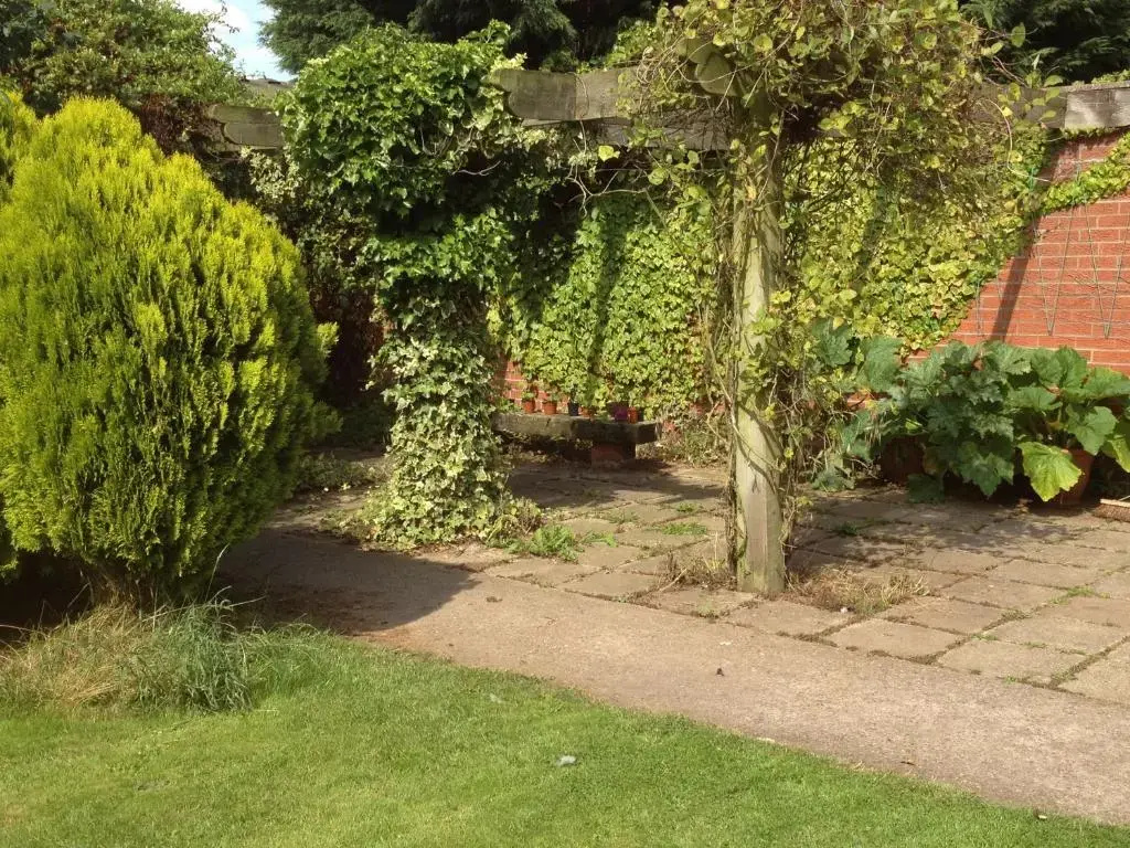 The Farmhouse B&B