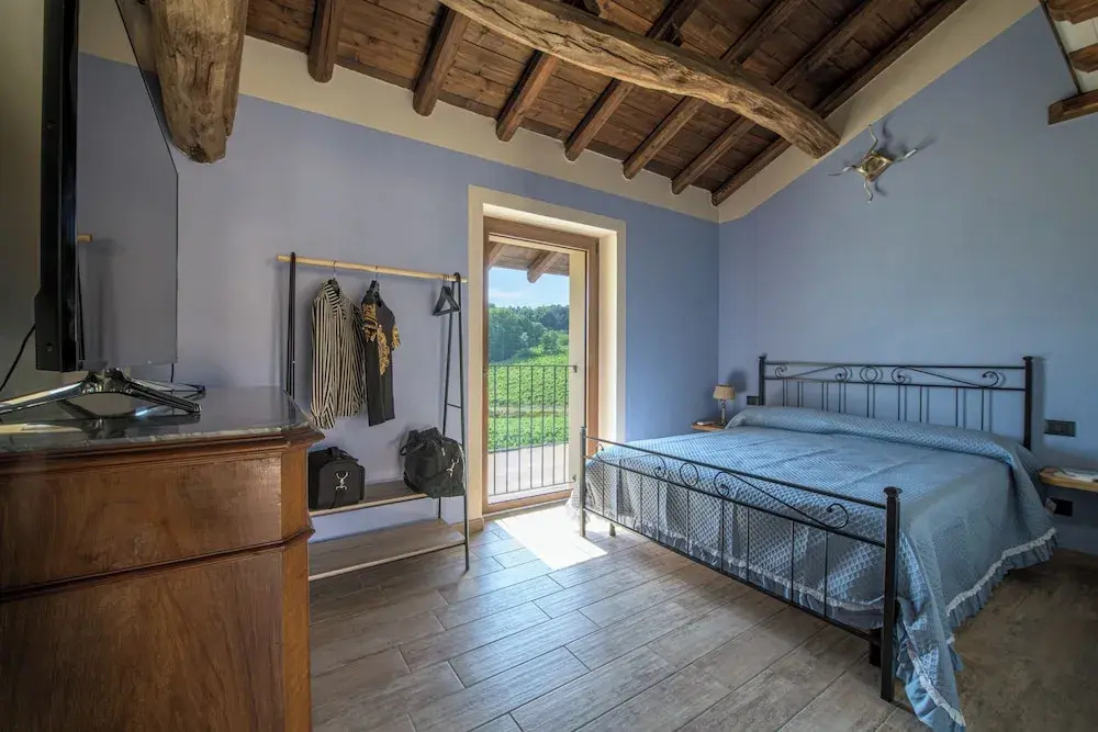 Room-charming Alessandria Retreat With Q