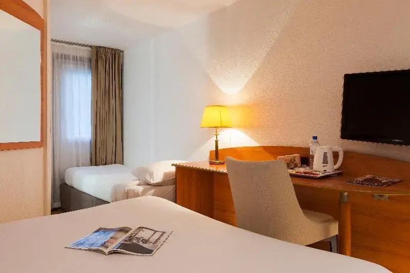 Comfort Hotel Evreux - Chambres