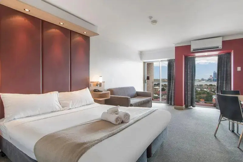 Metro Hotel Perth - Chambres
