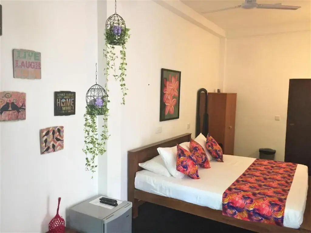 Standard Double room with garden view (full double bed)