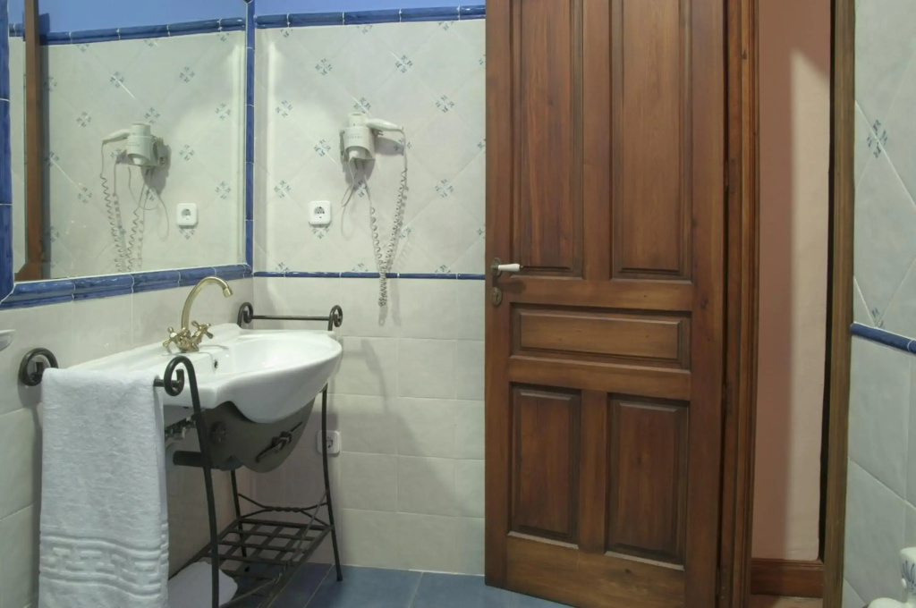 Hotel Alvar Fañez - Général
