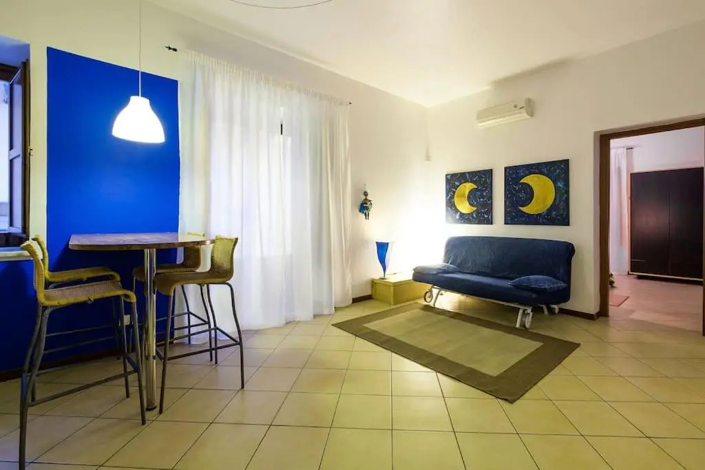 Deluxe Apartment