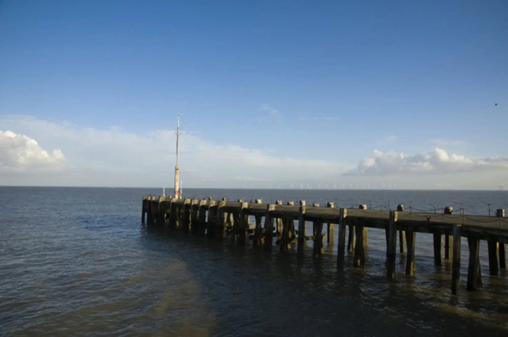 Beach & Waterfront