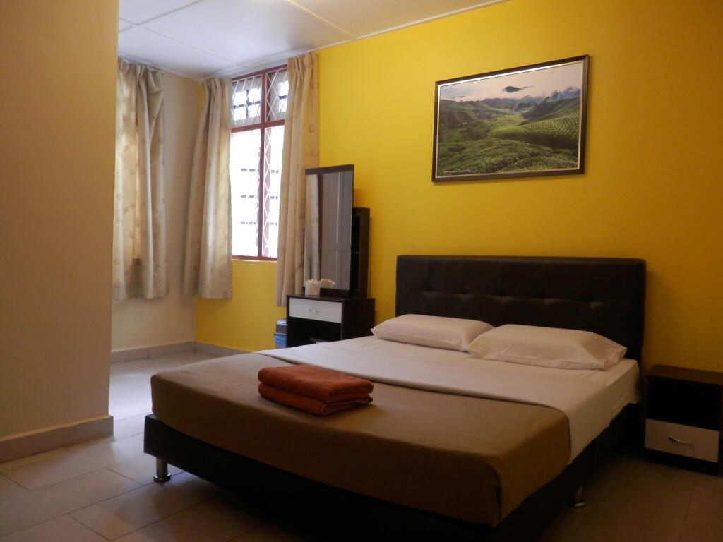 Eight Mentigi Guesthouse