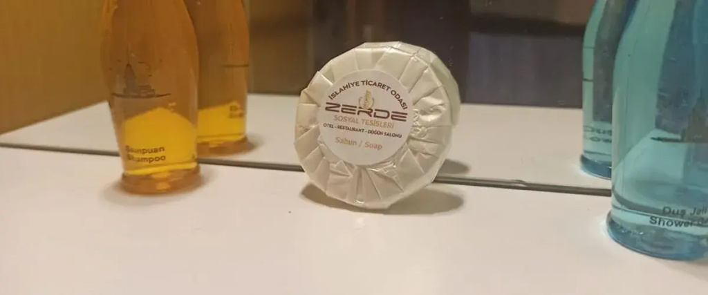Food & Beverage