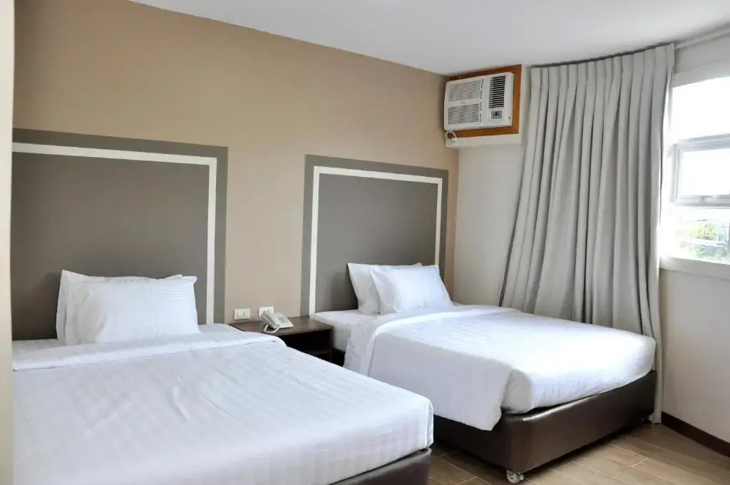 Luxury Quadruple room