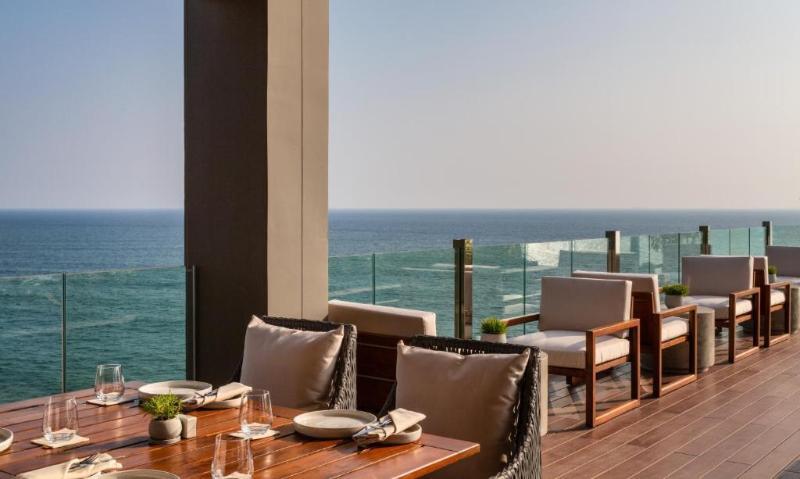 Crystal Sands Sky Villas