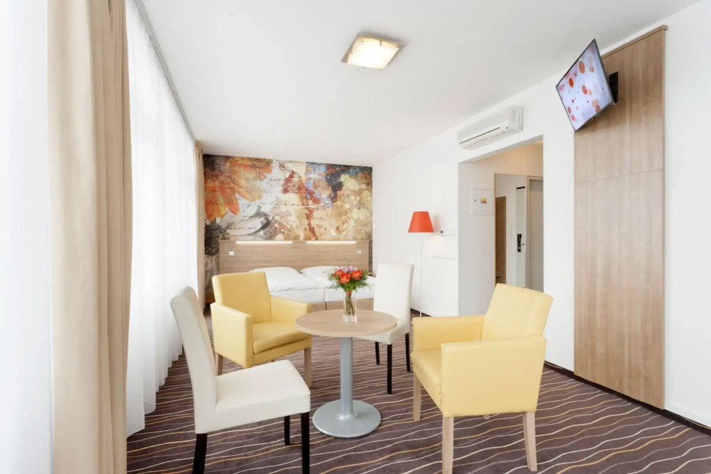 Hotel photo 5
