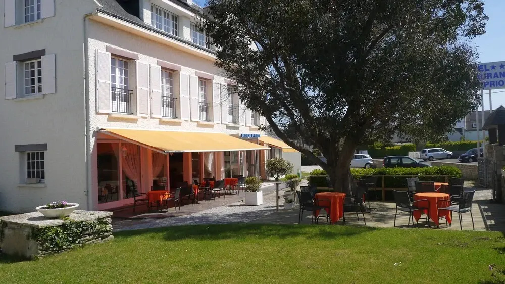 Hotel photo 12