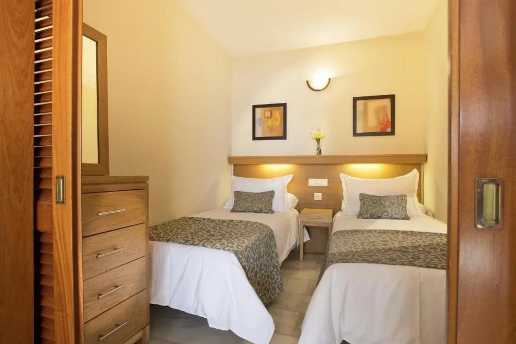 Sunset Beach Club Hotel Apartments - Général