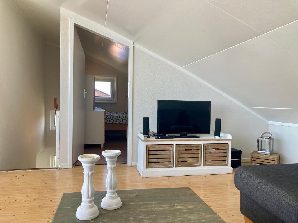 6pers. Lauwersmeer Lakefront. Nirvana house with sauna, pellet stove