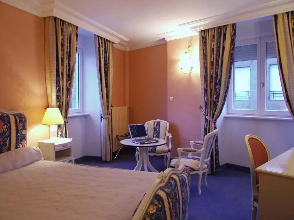 Logis Hôtel Restaurant Le Fruitier - Chambres