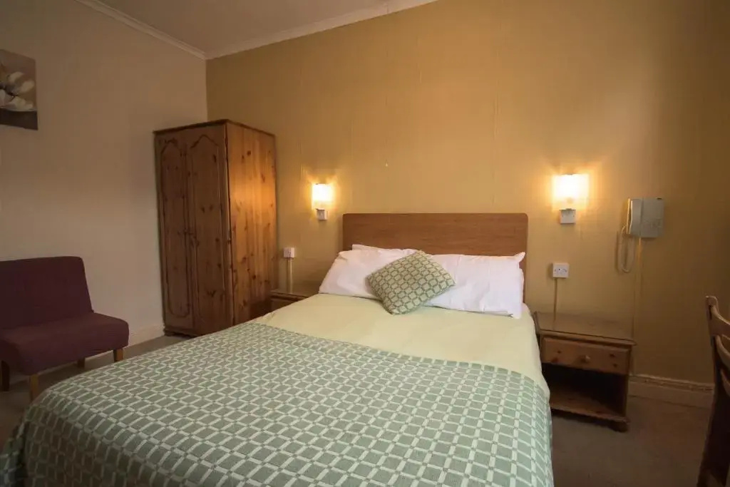 Pinegrove Hotel - Chambres