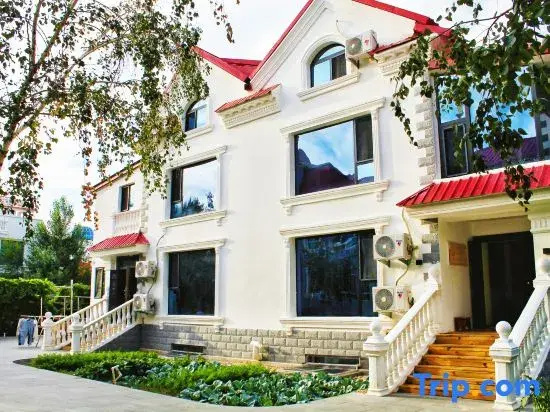 Burqin Qingshe Homestay