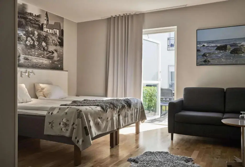 Standard Family room