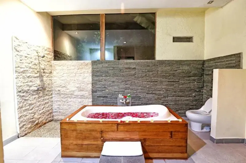 Standard room with balcony