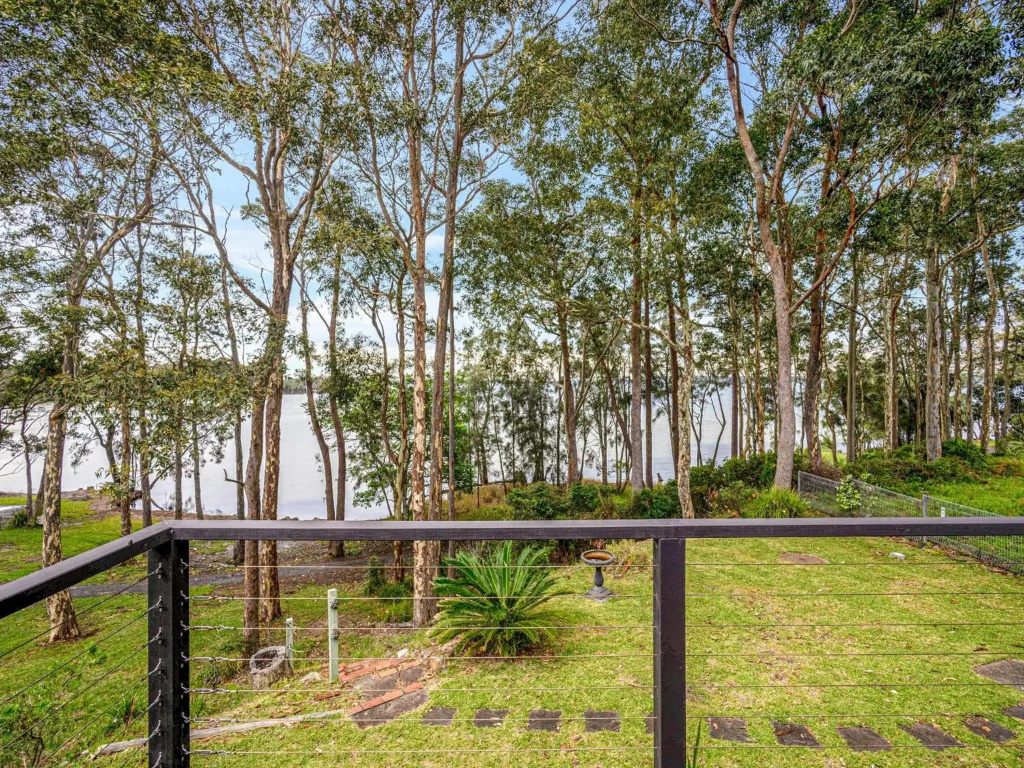 Family Getaway on the Waters Edge