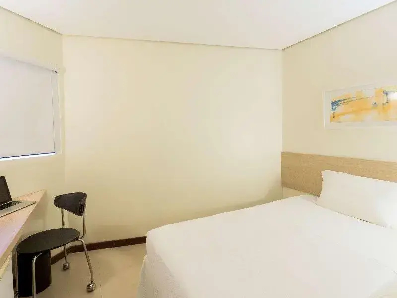 ibis Styles Belém Nazaré - Chambres