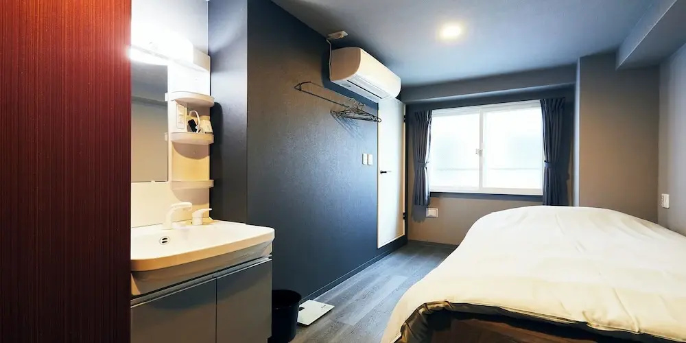 1 Bedroom Economy Single room with city view