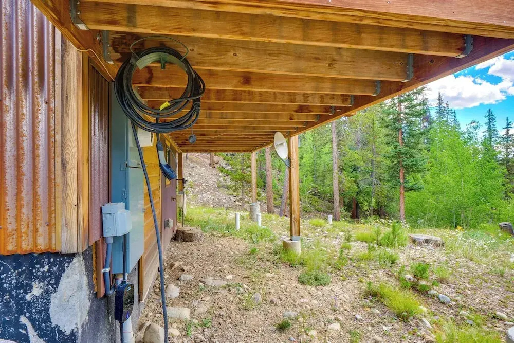Private Deck: Secluded Fairplay Cabin