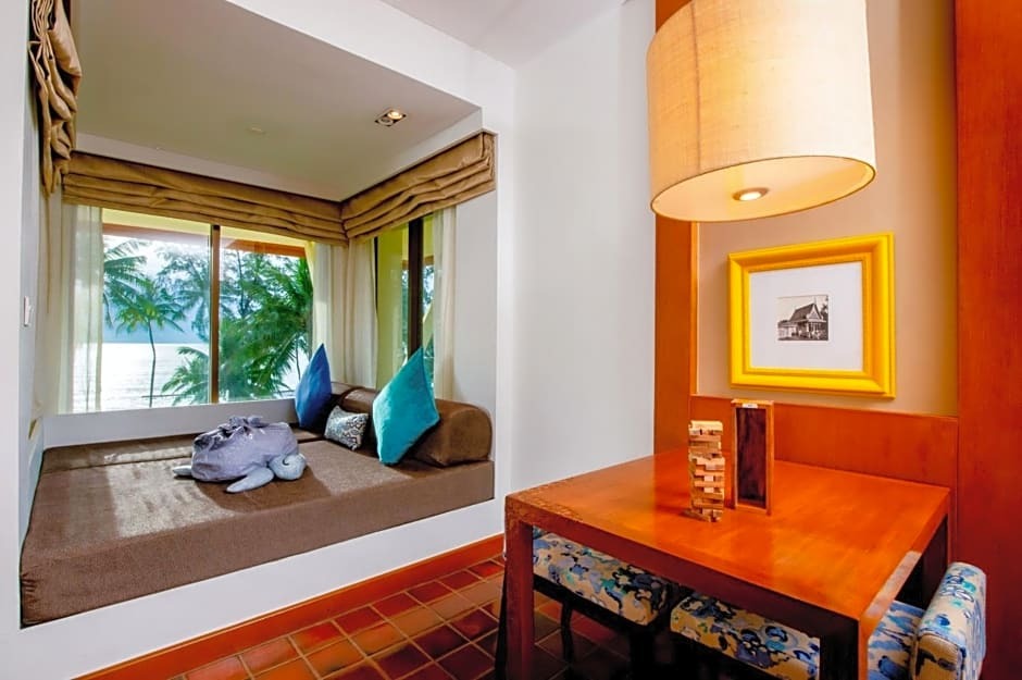 Номер с видом на лагуну в Отель SAii Laguna Phuket