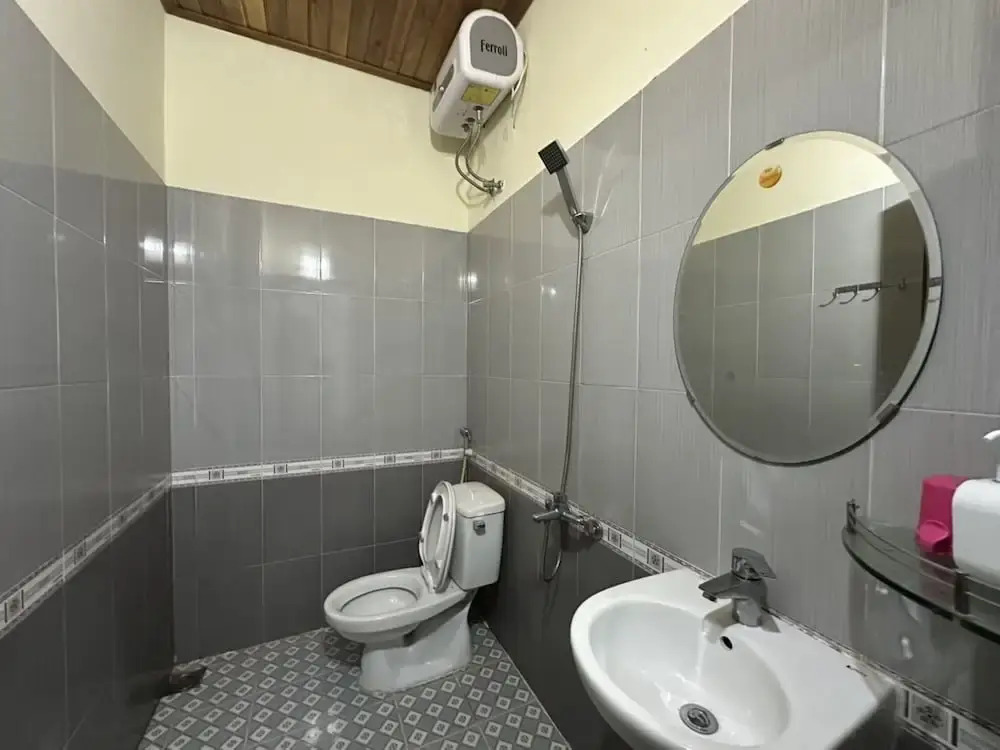 Image 8