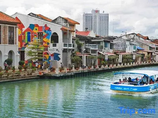 Malacca 3 Bedroom Family Suite-5min to Jonker#14pax