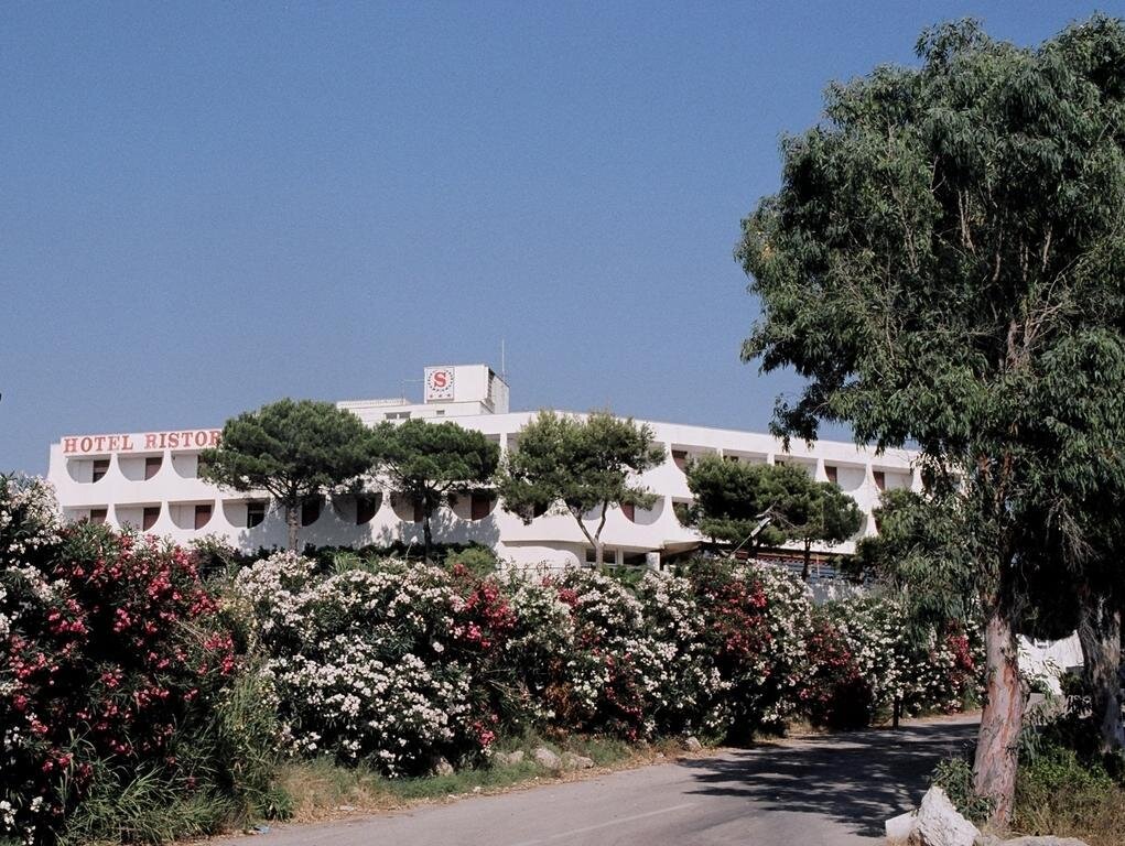 Hotel Sinuessa Terme image